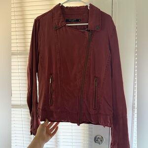 Max Jeans Women's Jean Jacket with Asymmetrical Zip